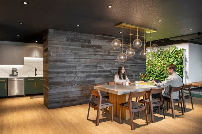 太阳社区办公室 - 绍斯菲尔德