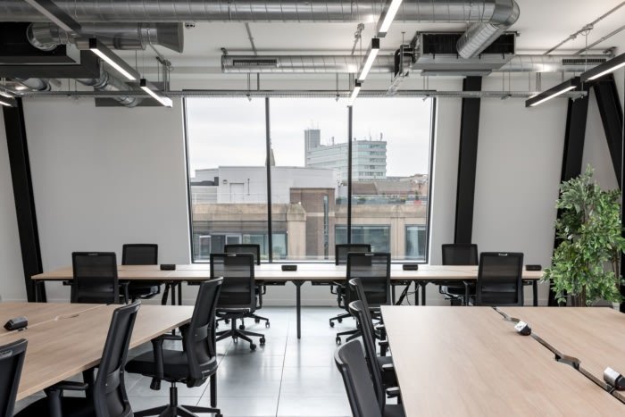 Brickworks 规格套房 - 雷丁