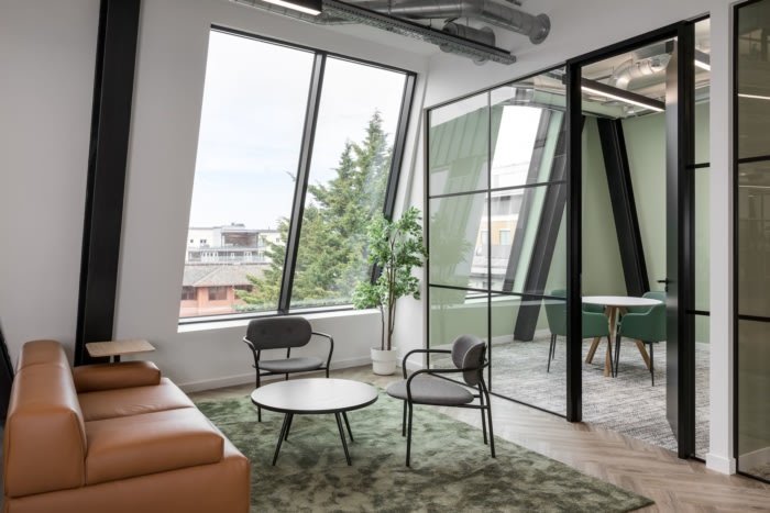 Brickworks 规格套房 - 雷丁