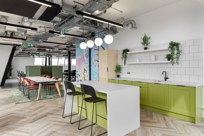 Brickworks 规格套房 - 雷丁