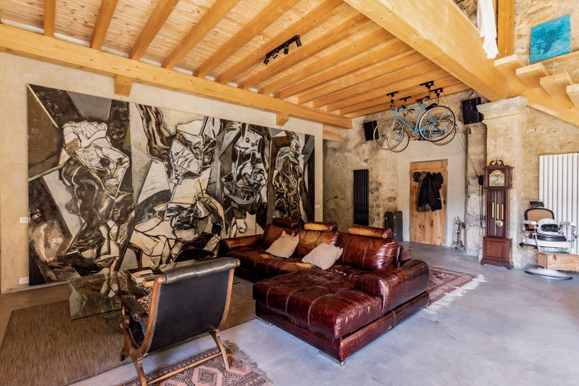 塔斯教堂对西班牙一座废弃的文艺复兴时期教堂进行了精心翻修