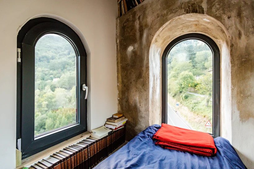 塔斯教堂对西班牙一座废弃的文艺复兴时期教堂进行了精心翻修