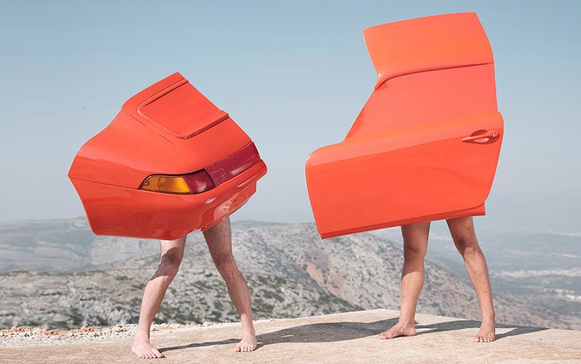 杰里米·哈奇森 (Jeremy Hutchison) 滑稽地重新诠释了奢侈品牌的营销和古老的神话 杰里米·哈奇森 (Jeremy Hutchison) 滑稽地重新诠释了奢侈品牌的营销和古老的神话