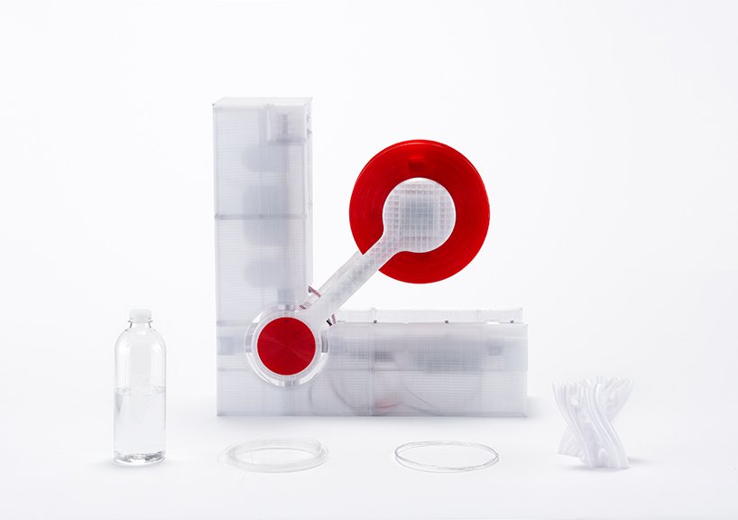 Reiten Cheng 的“Polyformer”将塑料瓶变成细丝