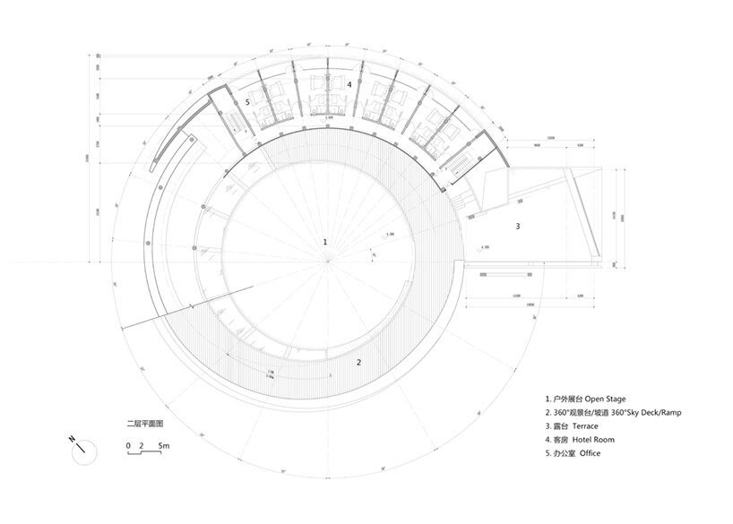 SYN 建筑事务所的发光天罡艺术中心呈现出单一的姿态曲线 SYN 建筑事务所的发光天罡艺术中心呈现出单一的姿态曲线