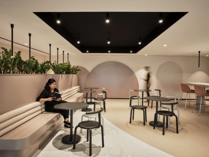 蒂拉美容办公室 - 孟买