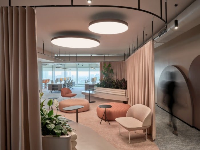 蒂拉美容办公室 - 孟买