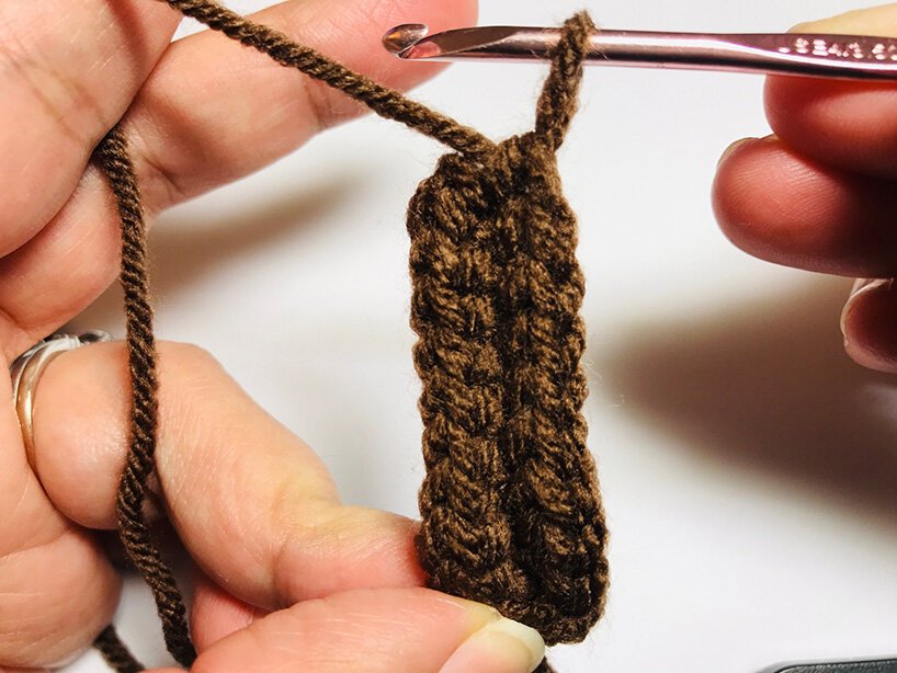 这个 Bernie Sanders 钩针娃娃为慈善事业筹集了超过 4 万美元