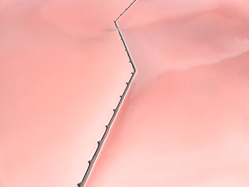 汤姆·赫根 (Tom Hegen) 通过航拍犹他州大盐湖创造出不可思议的领域 汤姆·赫根 (Tom Hegen) 通过航拍犹他州大盐湖创造出不可思议的领域