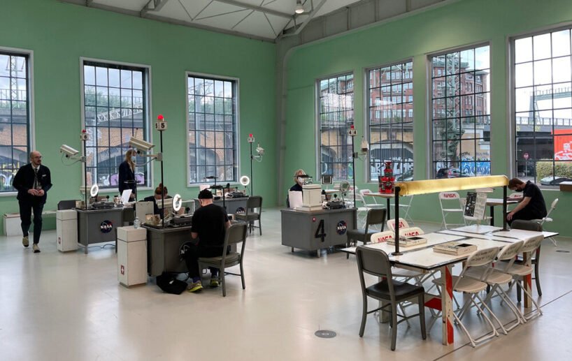 汤姆·萨克斯 (Tom Sachs) 太空计划的发射内部：汉堡 Deichtorhallen 的稀土