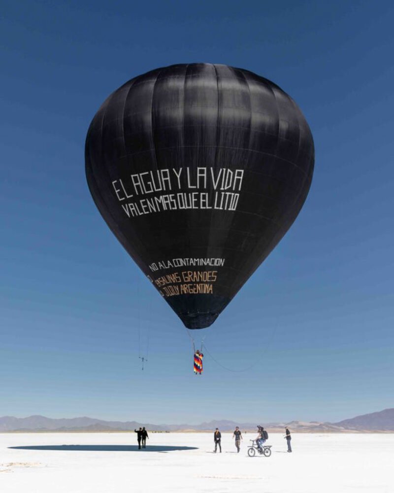 托马斯·萨拉切诺 (Tomás Saraceno) 的清洁太阳能 Aerocene 气球创造了 32 项世界纪录 托马斯·萨拉切诺 (Tomás Saraceno) 的清洁太阳能 Aerocene 气球创造了 32 项世界纪录