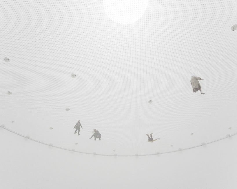 tiktokers 很喜欢 Tomás Saraceno 在纽约的大型蜘蛛网装置 tiktokers 很喜欢 Tomás Saraceno 在纽约的大型蜘蛛网装置