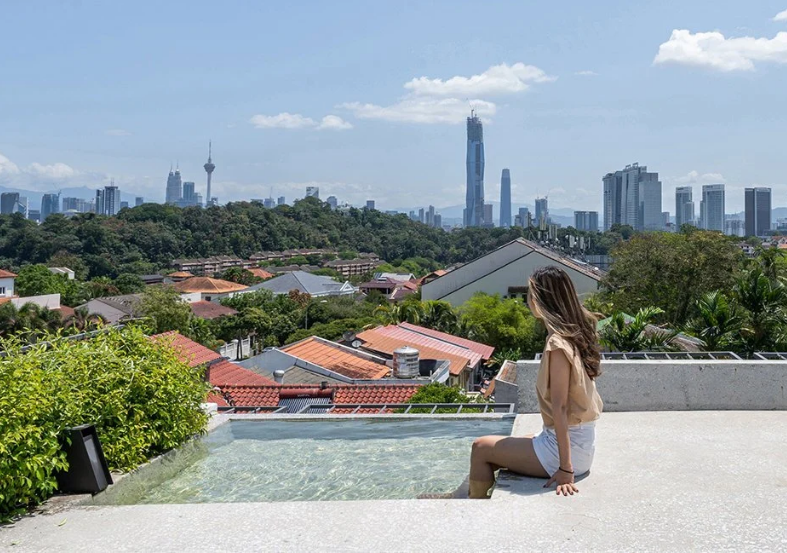 TOP 10 reader submissions of 2021 - private pools