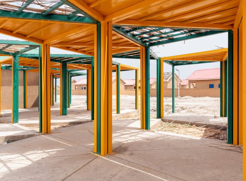 尼日利亚“重建 ngarannam”项目为因博科圣地组织而流离失所的公民建造了 500 所房屋 尼日利亚“重建 ngarannam”项目为因博科圣地组织而流离失所的公民建造了 500 所房屋