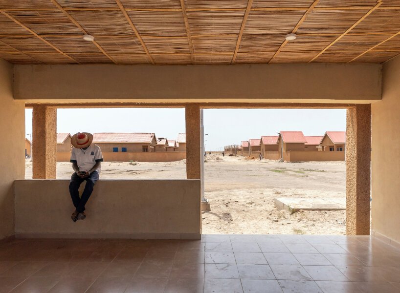 尼日利亚“重建 ngarannam”项目为因博科圣地组织而流离失所的公民建造了 500 所房屋 尼日利亚“重建 ngarannam”项目为因博科圣地组织而流离失所的公民建造了 500 所房屋