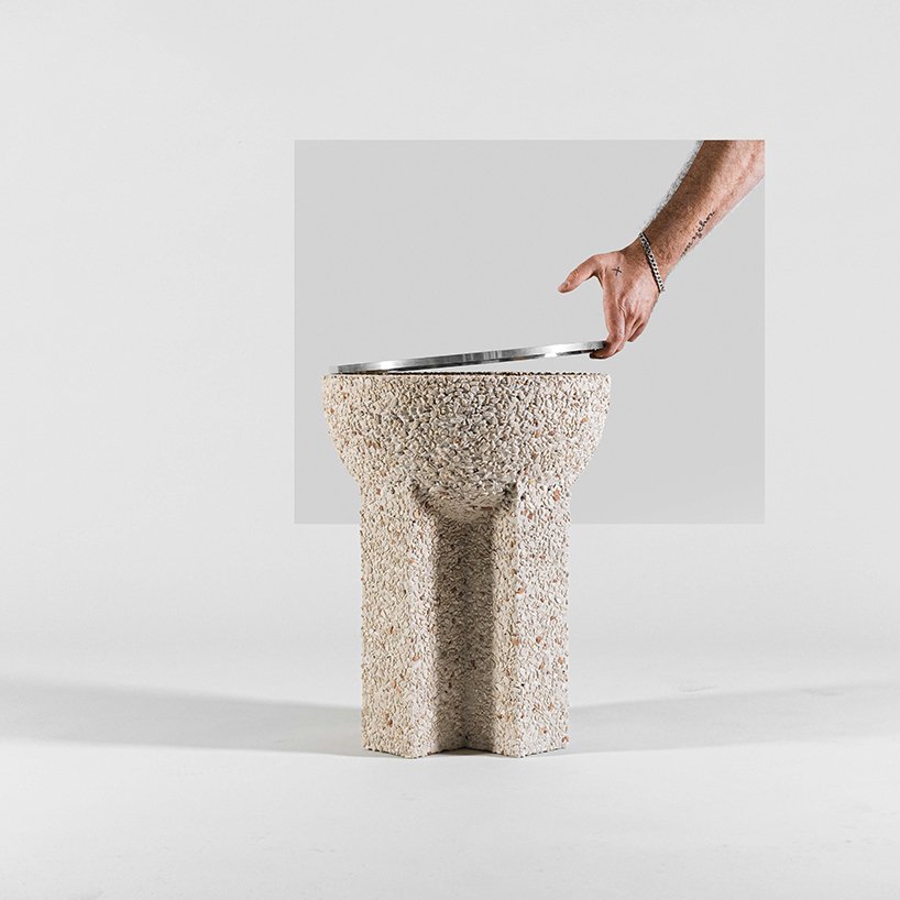 VAUST 工作室的骨料混凝土和原铝模板室内雕塑系列