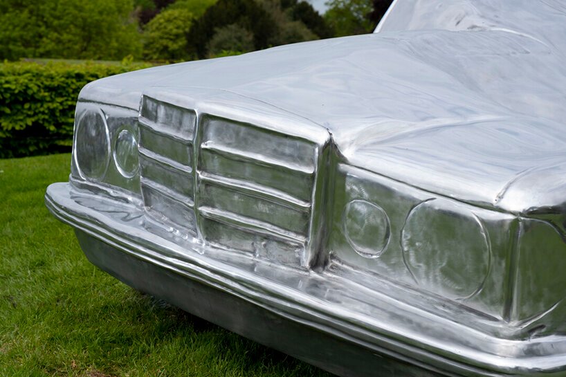 “真相的陷阱”：埃尔文·沃姆令人费解的展览在约克郡雕塑公园开幕