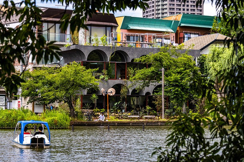 kiyoaki Takeda 位于东京的“鹤冈”住宅与自然融为一体,欢迎人类和野生动物 kiyoaki Takeda 位于东京的“鹤冈”住宅与自然融为一体,欢迎人类和野生动物