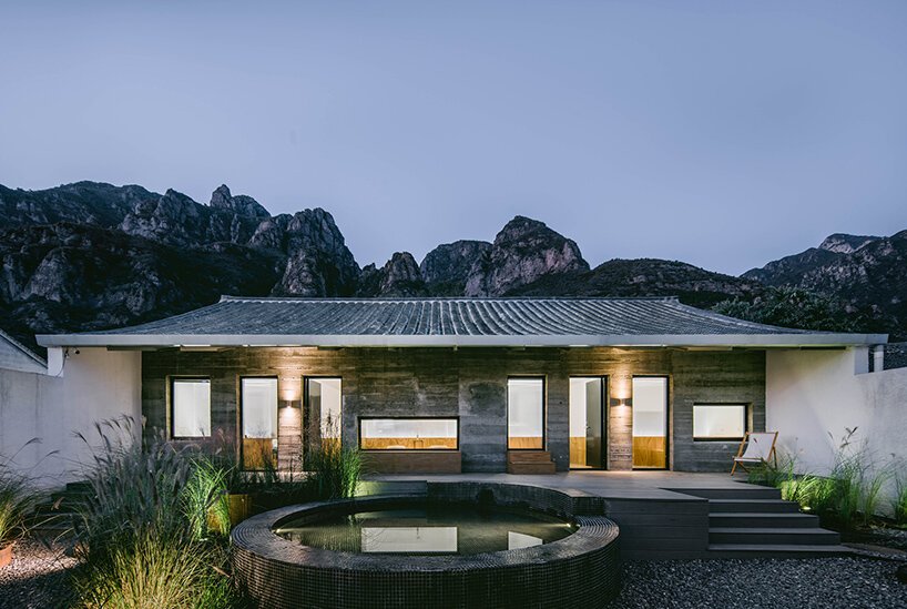 YES.ARCH 在中国围绕“双花园”庭院塑造了这座小酒店