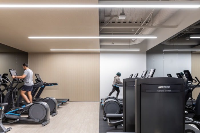 加州大学戴维斯分校健康管理大楼办公室 - 兰乔科尔多瓦