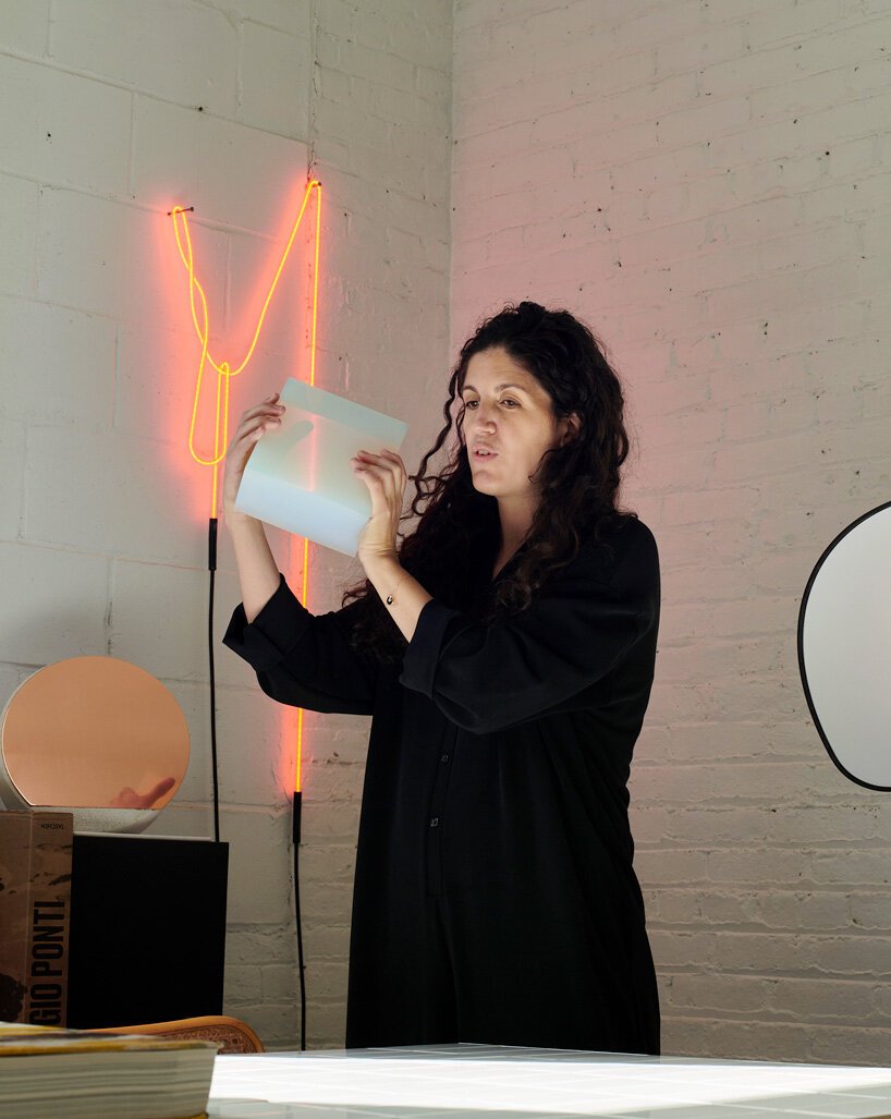 共同感兴趣的物体工作室内部，2021 年设计奖实验获奖者