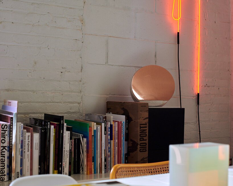 共同感兴趣的物体工作室内部，2021 年设计奖实验获奖者