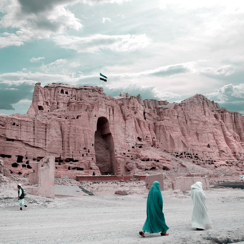 穆罕默德·哈桑·福鲁赞法尔高举抵抗旗帜，希望阿富汗获得自由