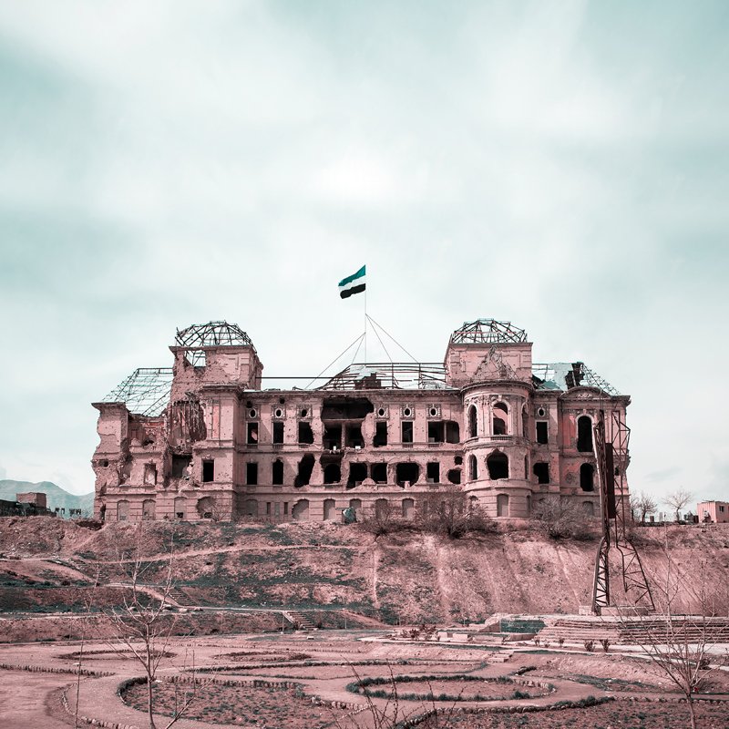 穆罕默德·哈桑·福鲁赞法尔高举抵抗旗帜，希望阿富汗获得自由