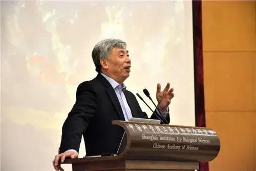 付向东首次就杨辉致歉声明发声:避重就轻、文过饰非 付向东首次就杨辉致歉声明发声:避重就轻、文过饰非