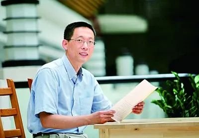 施一公：不做可有可无的课题 要做就做最前沿最顶尖的科研