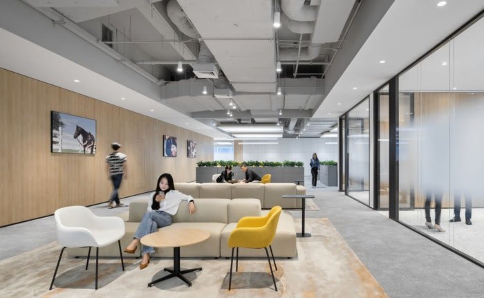 iDA Workplace 打造的 Zoetis 办公室