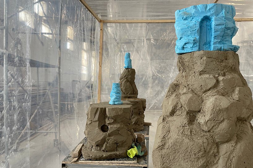 蓝色的。建筑工作室将自然融入佐莱主义甜点咖啡馆,中国 蓝色的。建筑工作室将自然融入佐莱主义甜点咖啡馆,中国