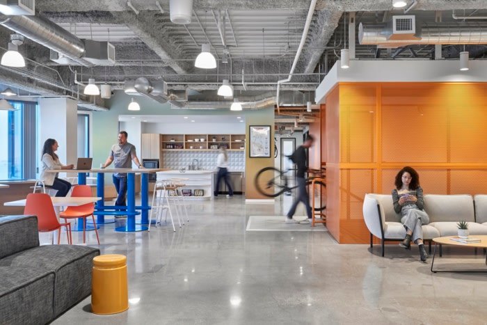 Zwift 办事处 – 长滩