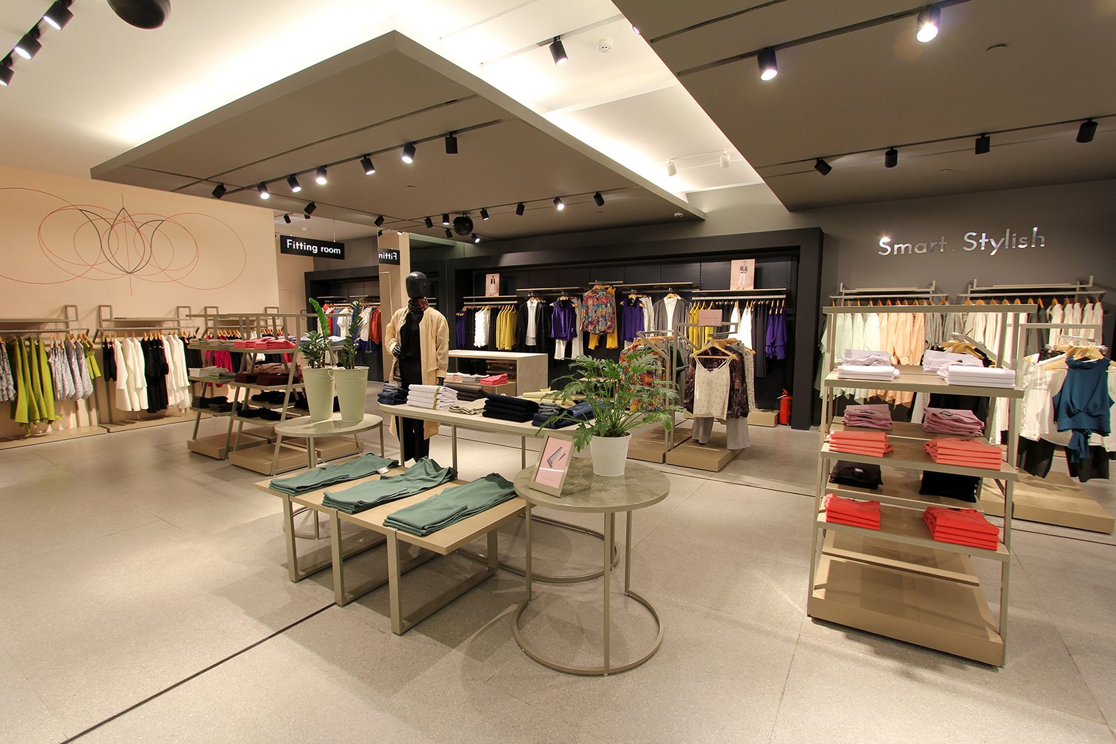 德黑兰 NARIAN 商店 by Payatarhoform