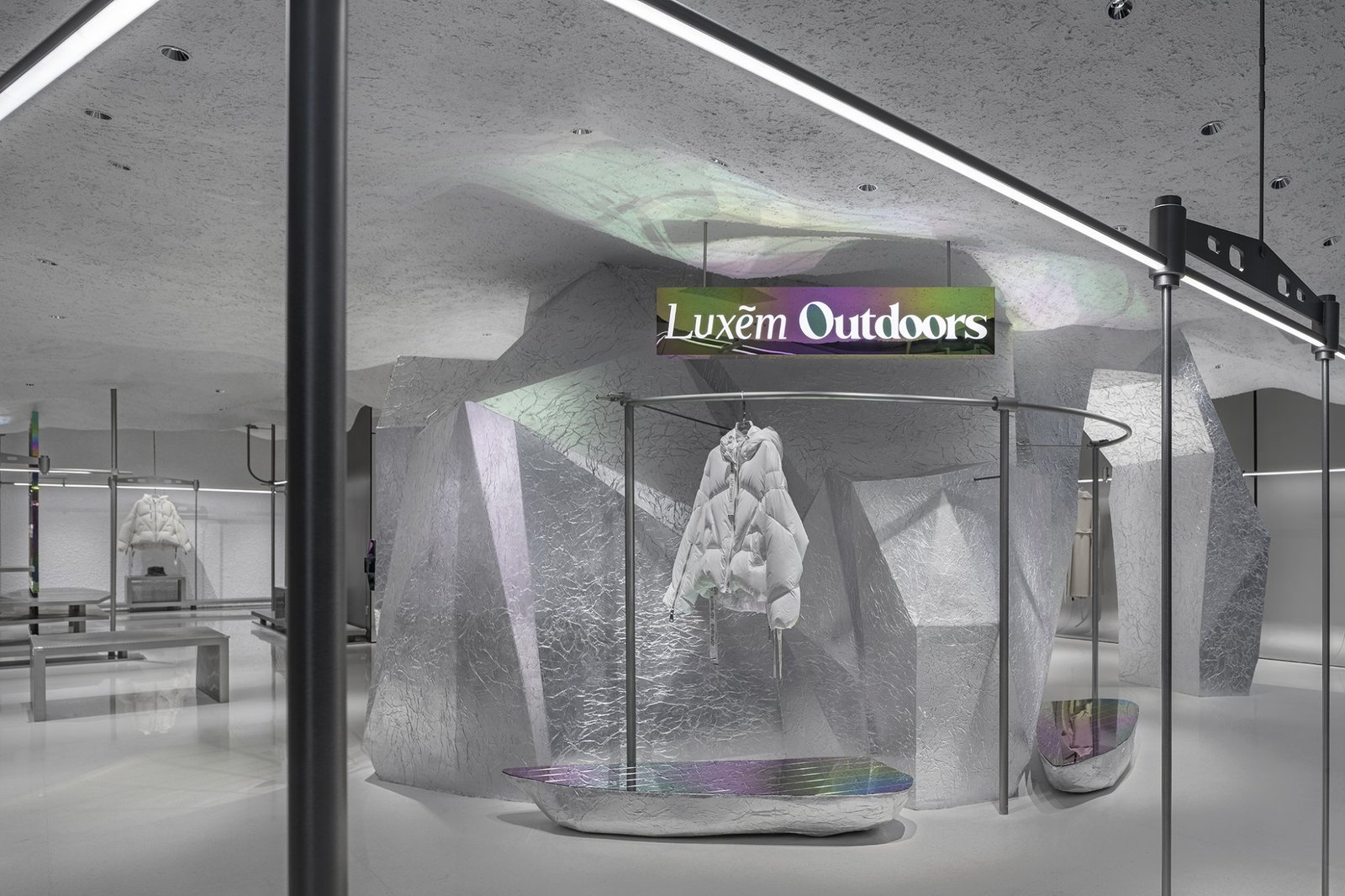 ALL DESIGN STUDIO 揭示户外买手店的雪原幻象 ALL DESIGN STUDIO 揭示户外买手店的雪原幻象