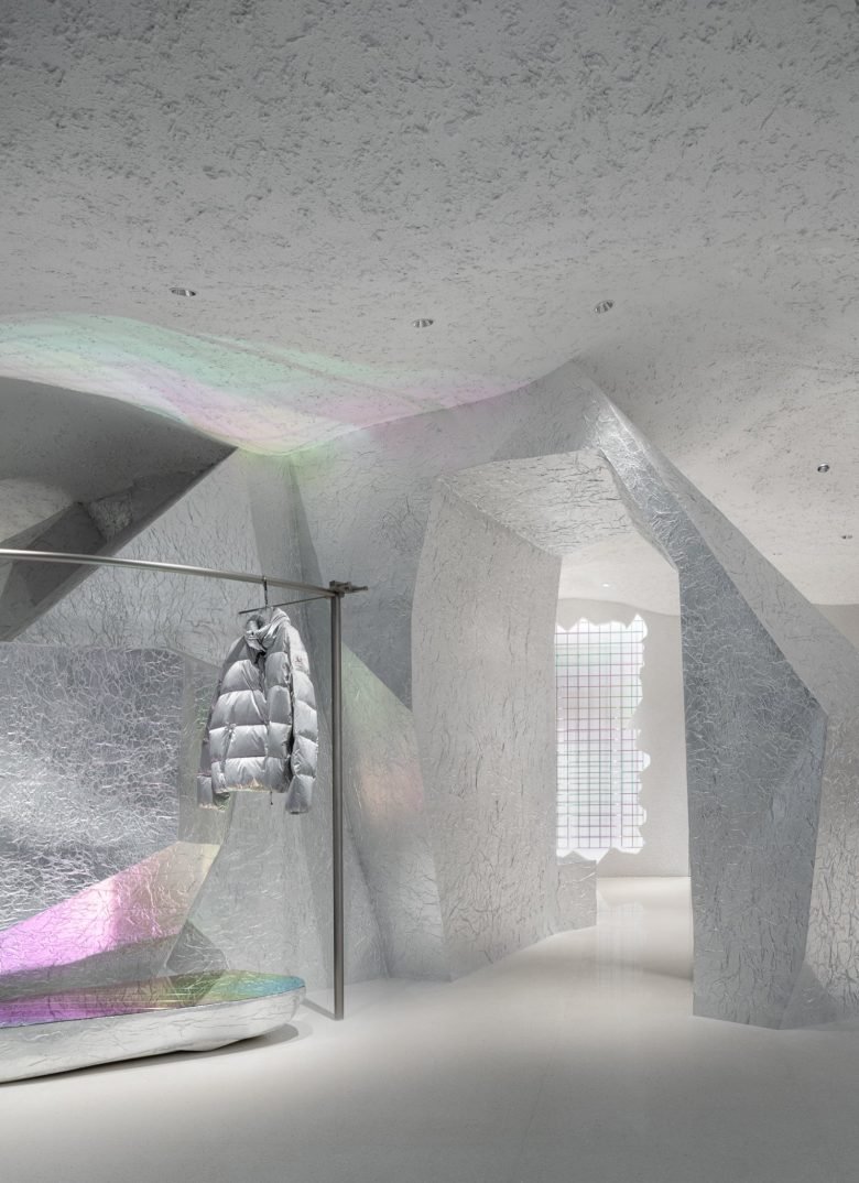 ALL DESIGN STUDIO 揭示户外买手店的雪原幻象 ALL DESIGN STUDIO 揭示户外买手店的雪原幻象