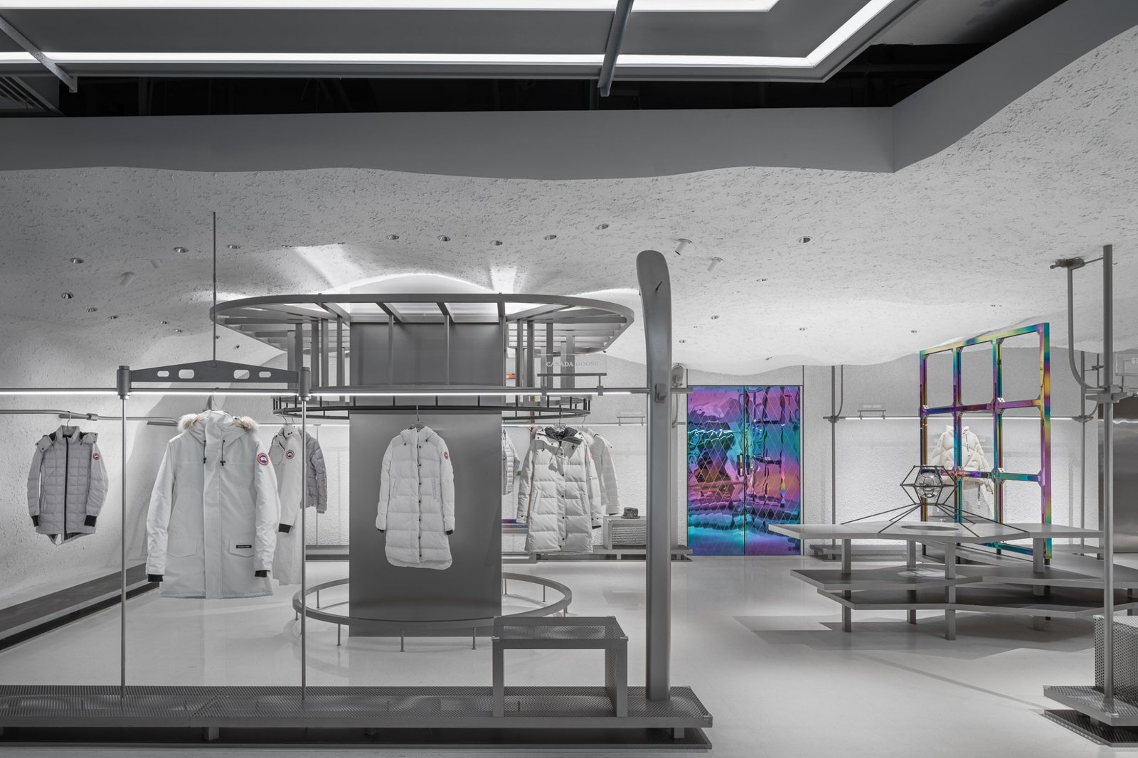 ALL DESIGN STUDIO 揭示户外买手店的雪原幻象 ALL DESIGN STUDIO 揭示户外买手店的雪原幻象