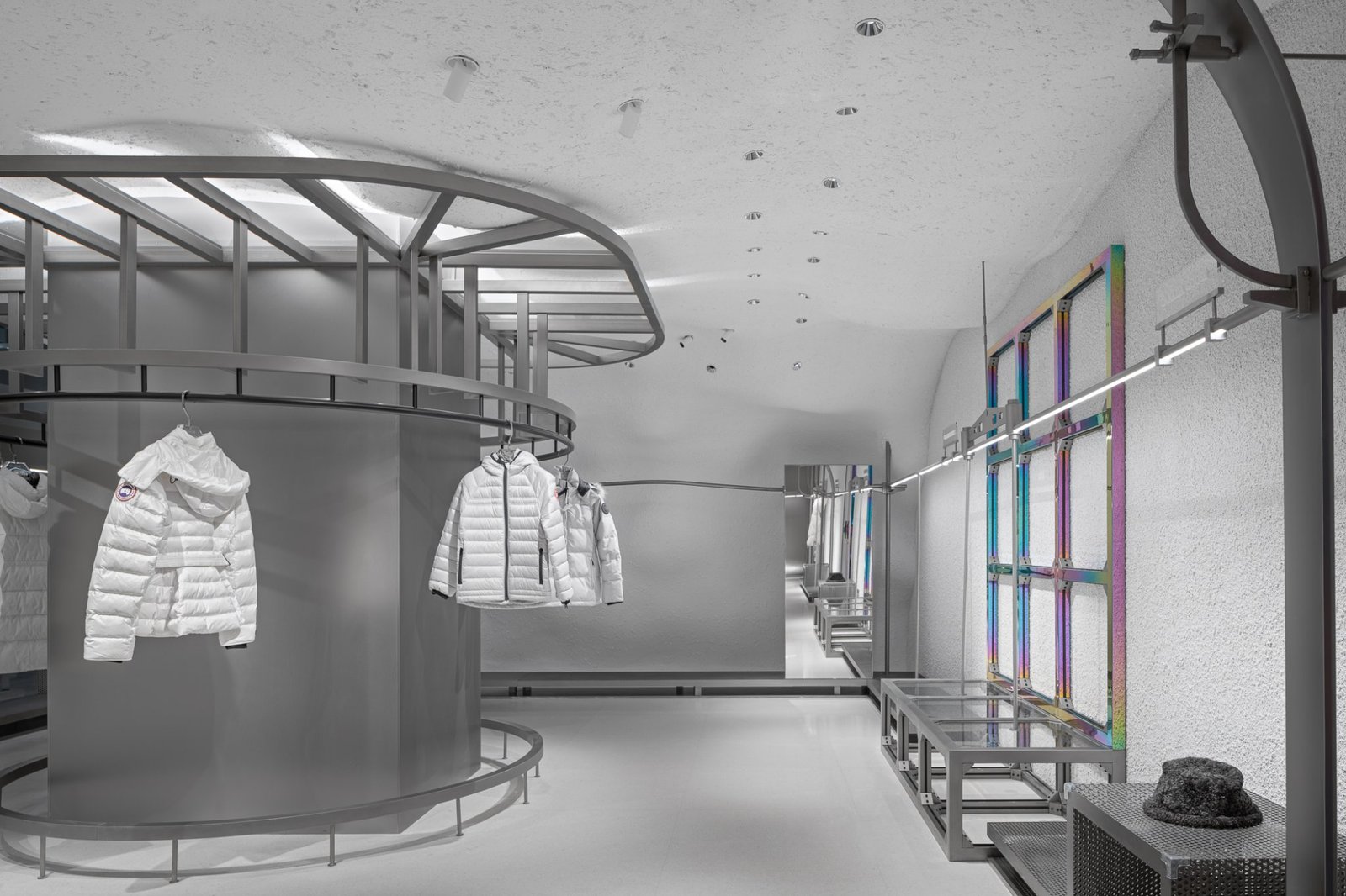 ALL DESIGN STUDIO 揭示户外买手店的雪原幻象 ALL DESIGN STUDIO 揭示户外买手店的雪原幻象