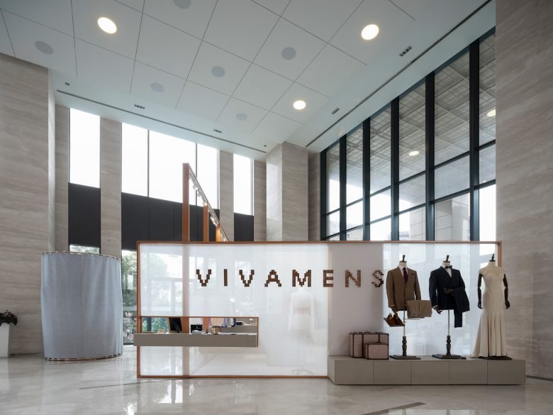 材质对比 x 极简精神 – Vivamens 展厅 by SHARK&SHARK