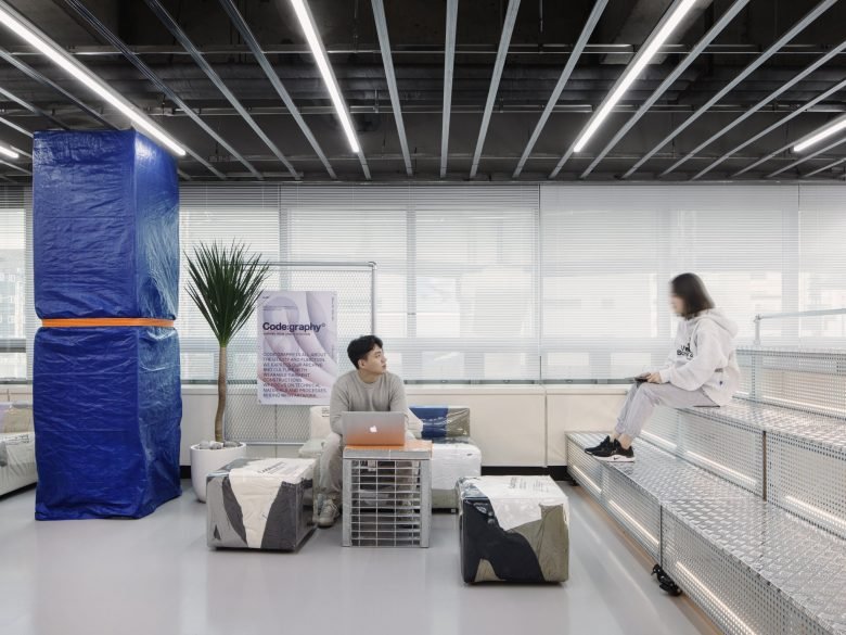 混凝土工程办公室 - 焕发出独特的街头氛围