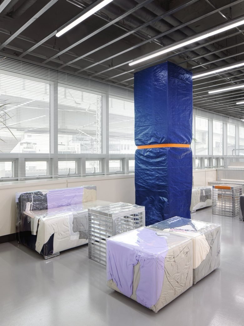 混凝土工程办公室 - 焕发出独特的街头氛围