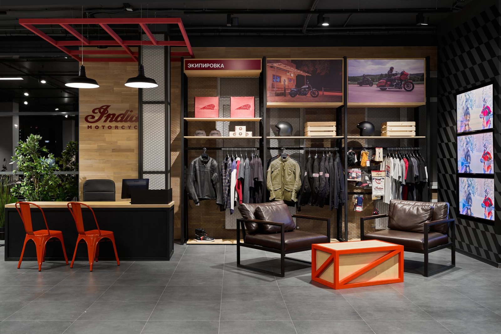 Motorrika 摩托车服装及配件店，由 Bad Reputation 设计