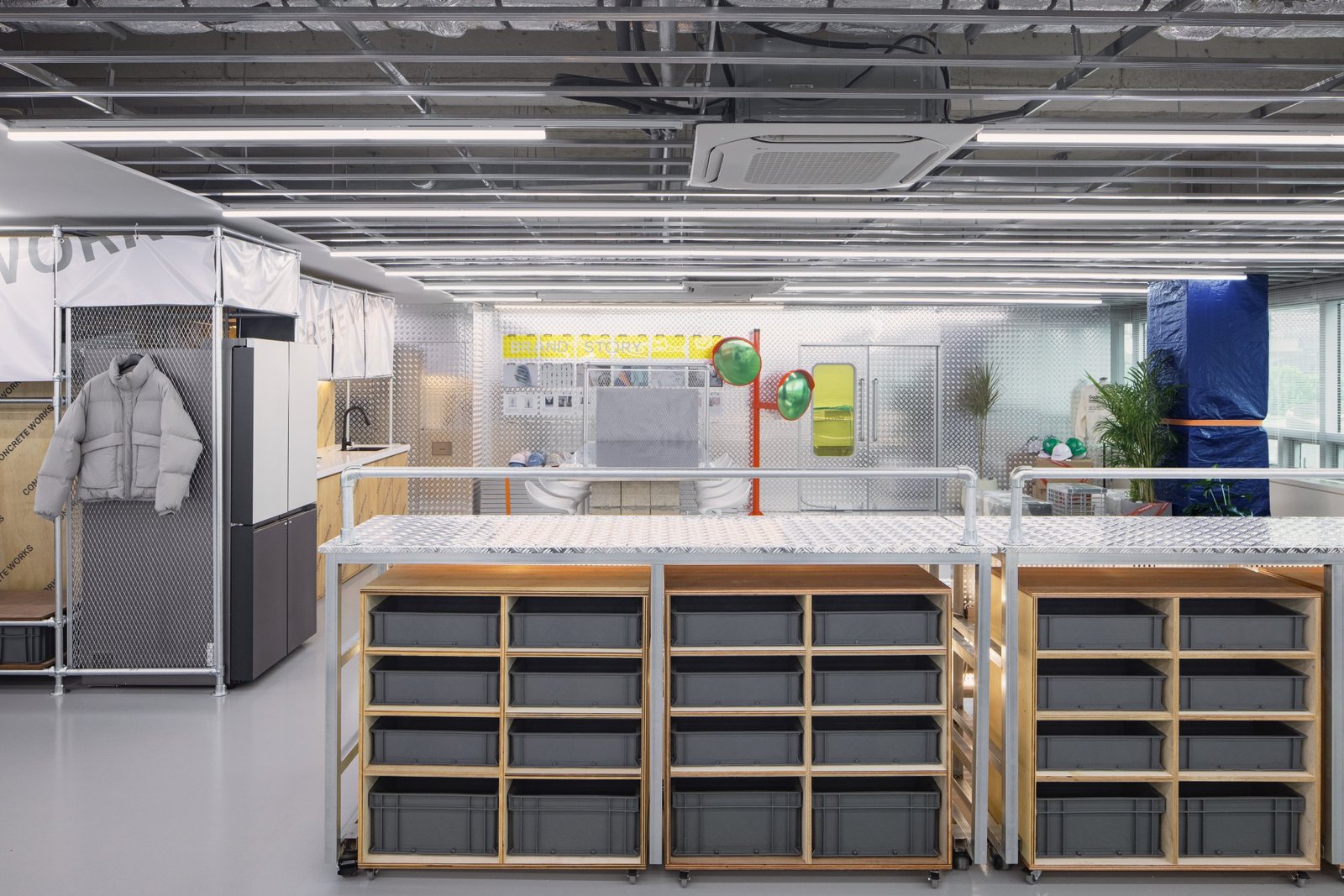 混凝土工程办公室 - 焕发出独特的街头氛围