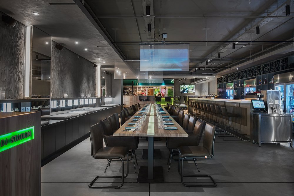 仅限工作人员(Bar Stoleshnikov,8) 仅限工作人员(Bar Stoleshnikov,8)