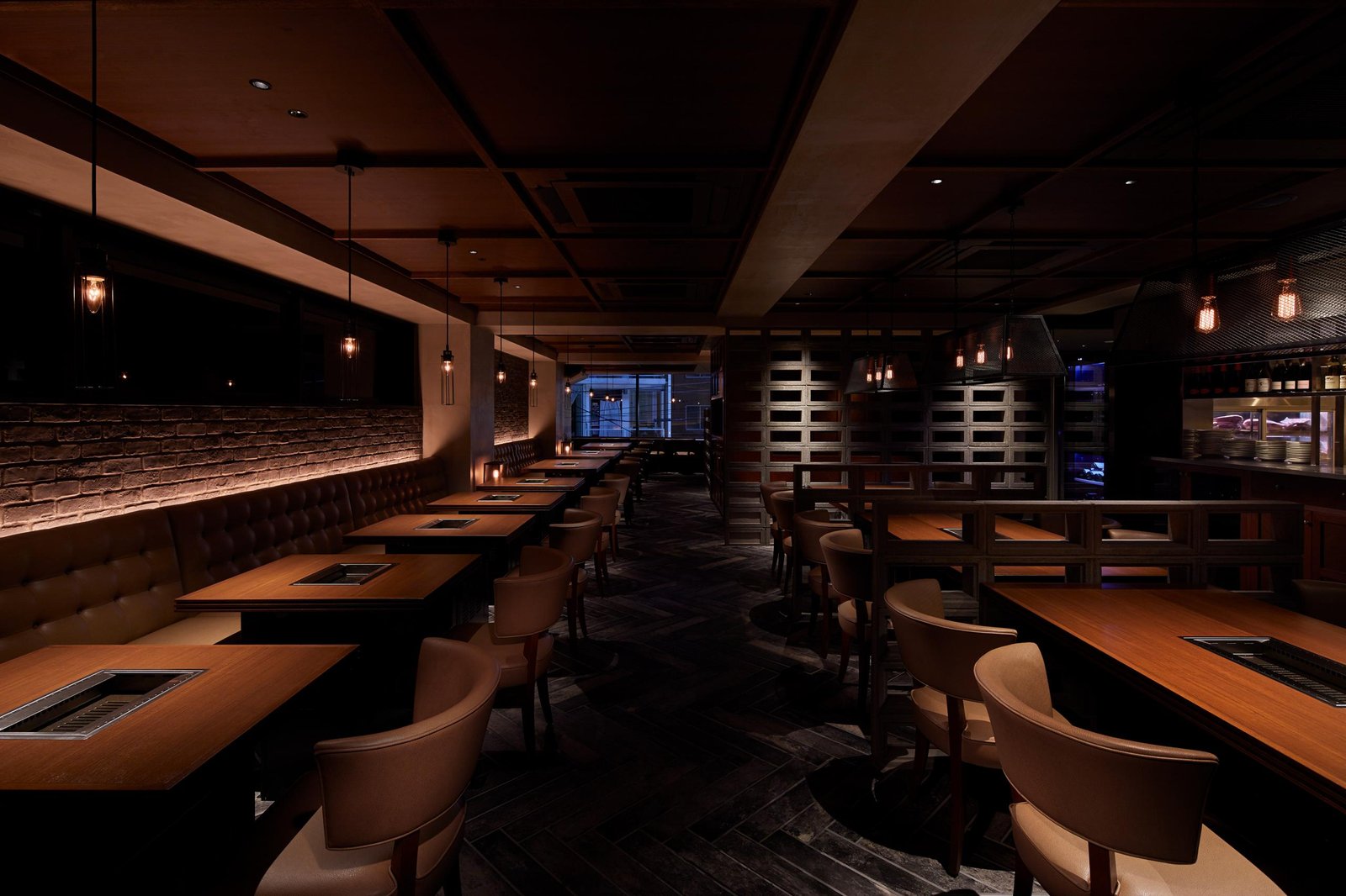 USHIDOKI TOKYO USHIDOKI TOKYO