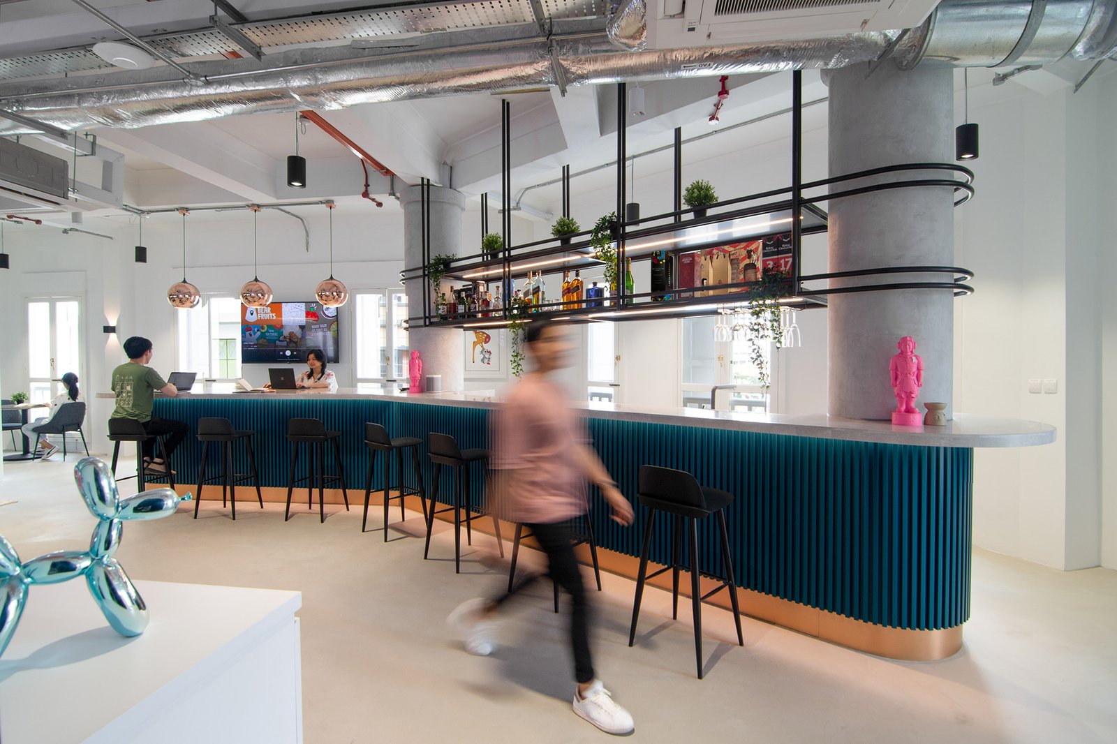 防弹新加坡工作室