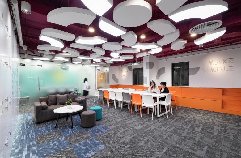 令人惊叹的办公室——不是太大,但很困难,令人惊叹。 令人惊叹的办公室——不是太大,但很困难,令人惊叹。