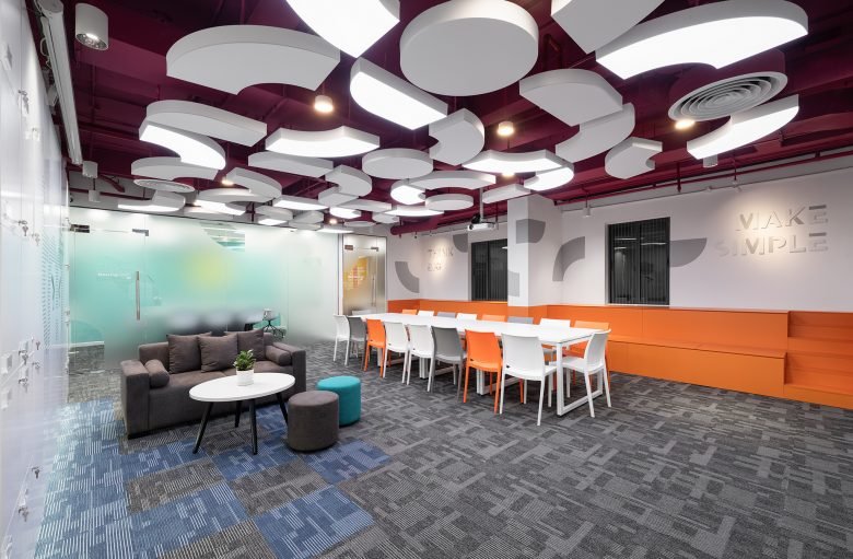 令人惊叹的办公室——不是太大,但很困难,令人惊叹。 令人惊叹的办公室——不是太大,但很困难,令人惊叹。