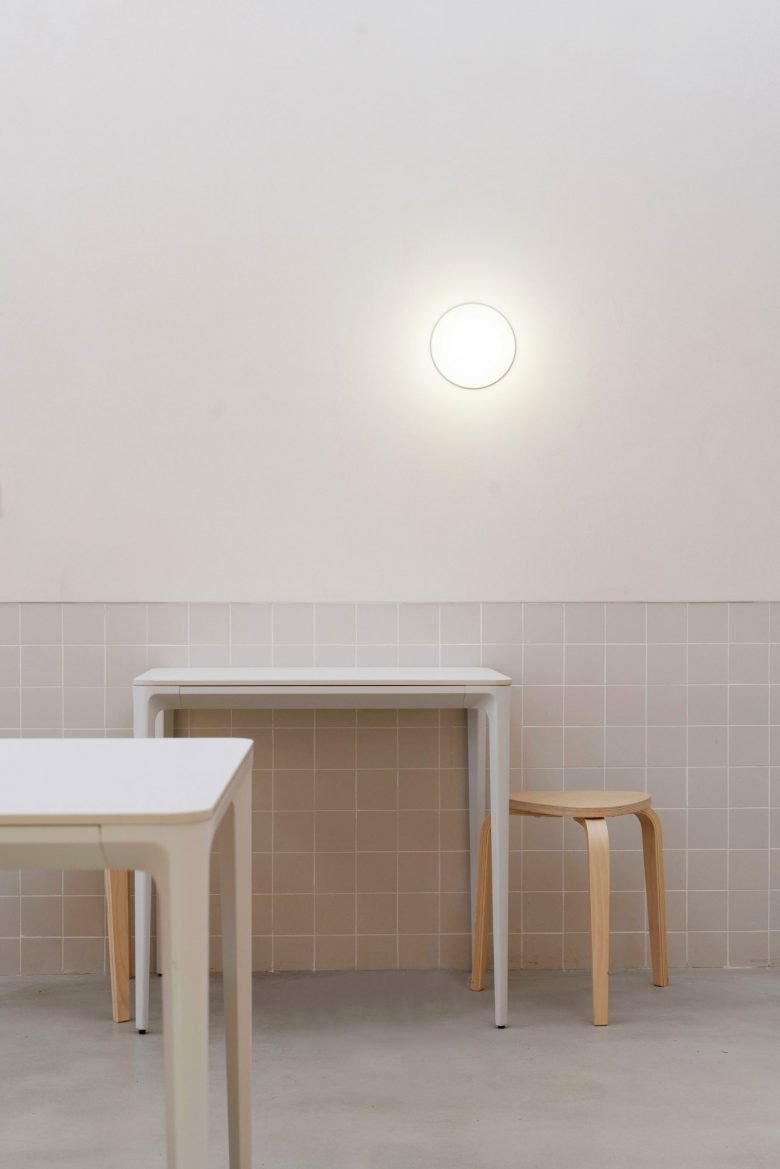 Ufotable Cafe 由 Non Studio Design & Research 设计 Ufotable Cafe 由 Non Studio Design & Research 设计