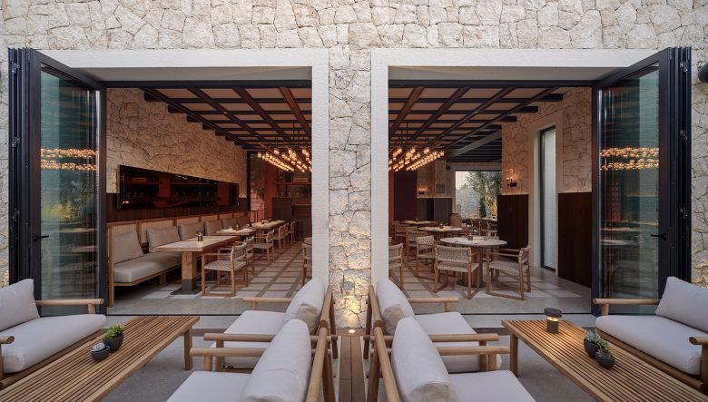 Alma 餐厅 – Side